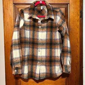 Zenana Outfitters Women's Oversized Brown Plaid Flannel Shacket Jacket